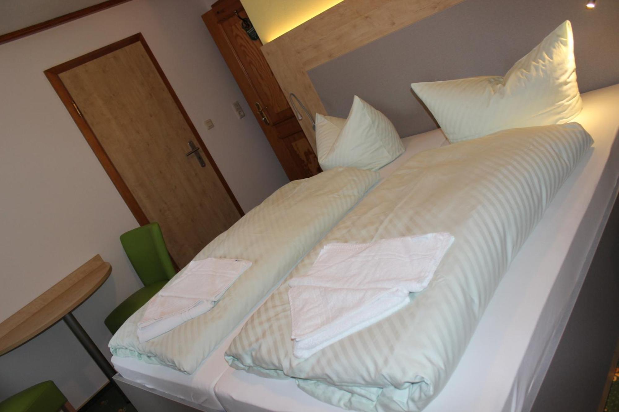 Landhotel Gasthof Zwota Klingenthal Extérieur photo