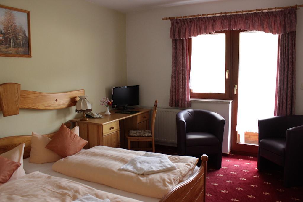 Landhotel Gasthof Zwota Klingenthal Extérieur photo